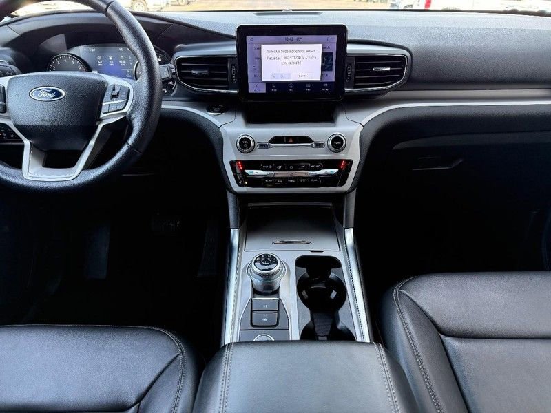 Certified 2023 Ford Explorer XLT image 11