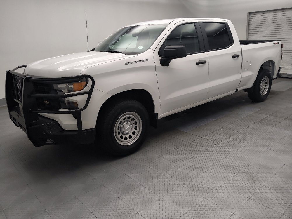 Used 2023 Chevrolet Silverado 1500 W/T w/ Trailering Package AWD/4WD image 2