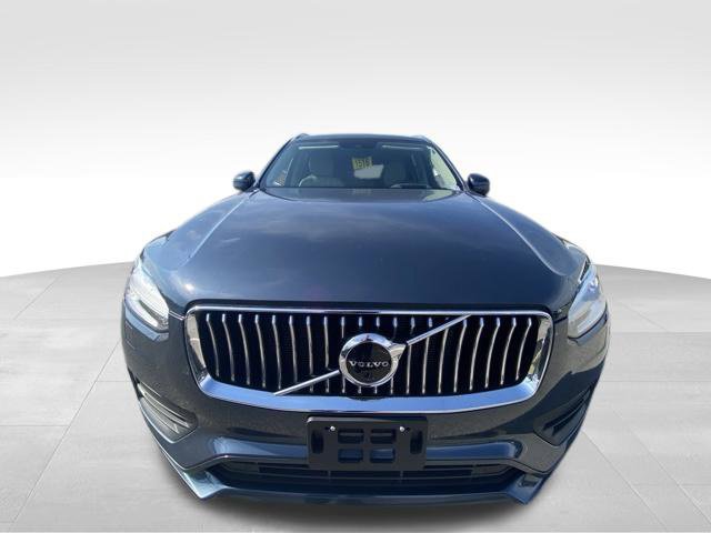 Used 2022 Volvo XC90 T6 Momentum w/ Advanced Package AWD/4WD image 19