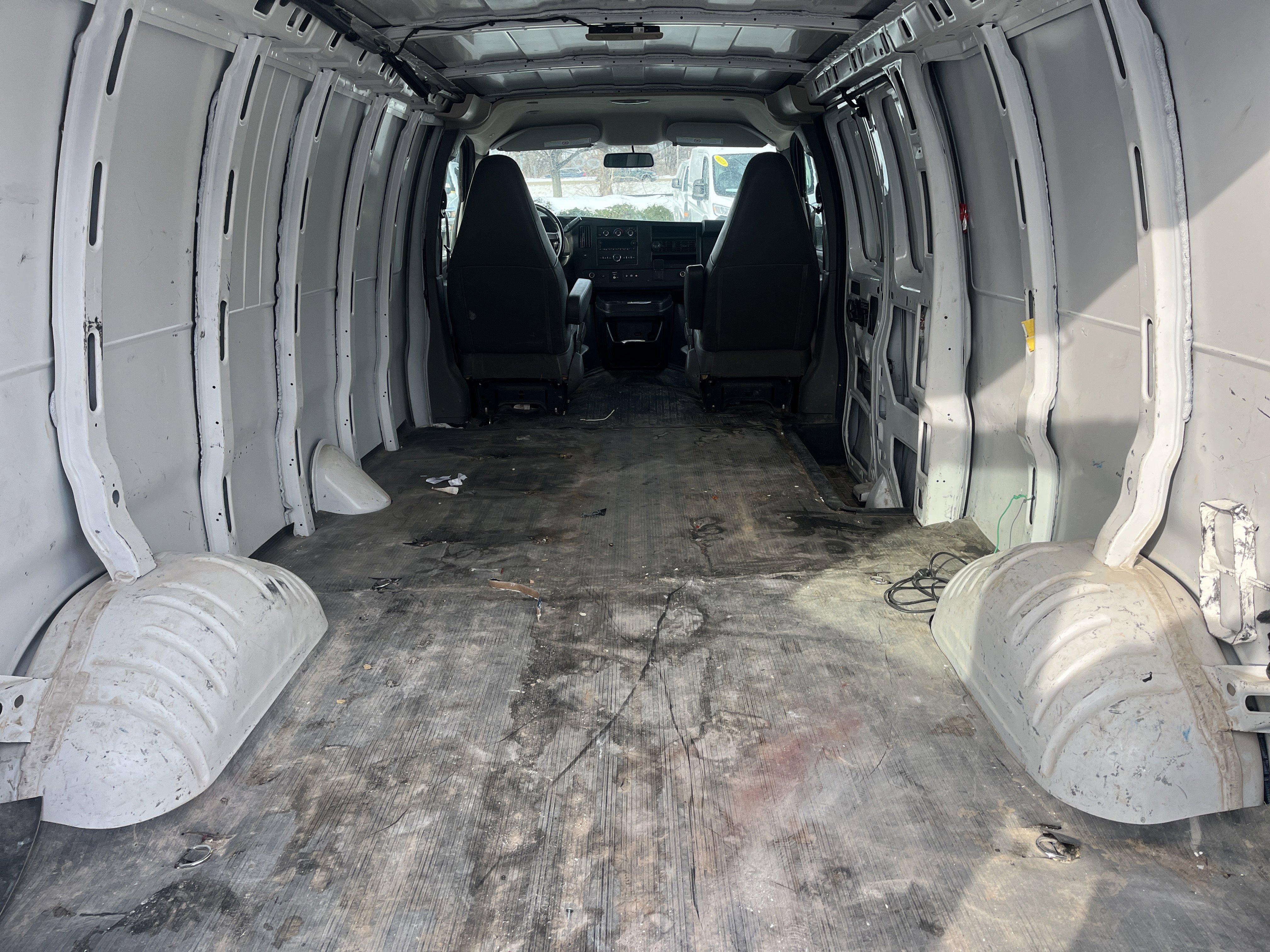 Used 2021 Chevrolet Express 2500 Extended w/ Driver Convenience Package image 12