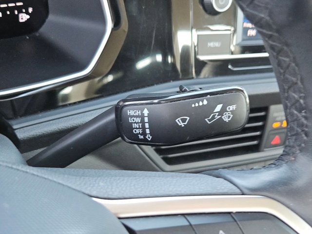 Used 2024 Volkswagen Jetta SE FWD image 16