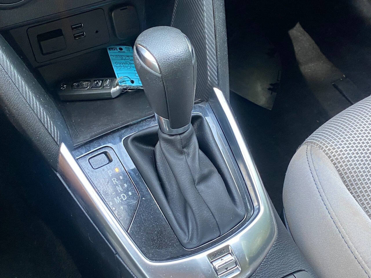 Used 2019 Toyota Yaris LE FWD image 33