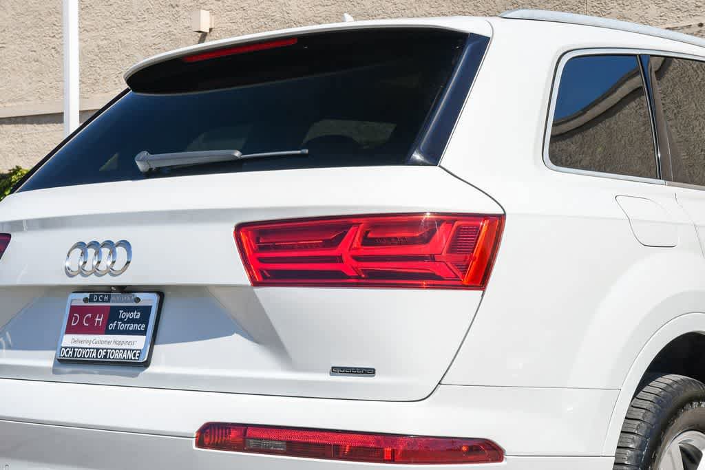 Used 2018 Audi Q7 2.0T Premium AWD/4WD image 9