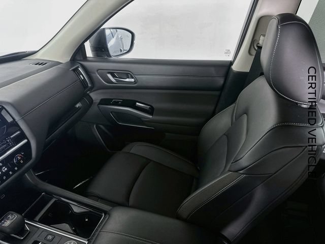 Certified 2025 Nissan Pathfinder SL AWD/4WD image 23