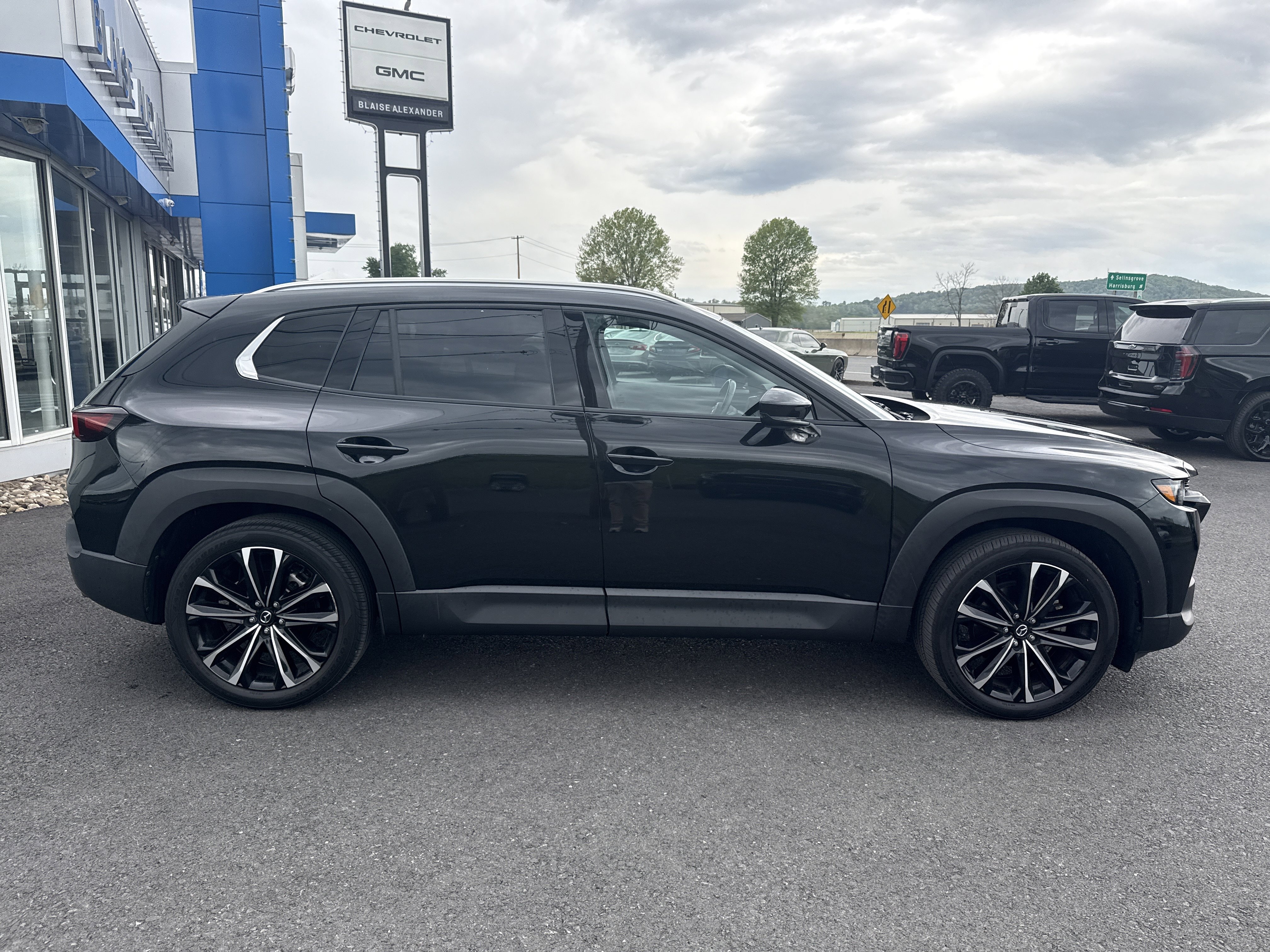 Used 2023 MAZDA CX-50 AWD 2.5 S w/ Premium Plus Pkg video 2