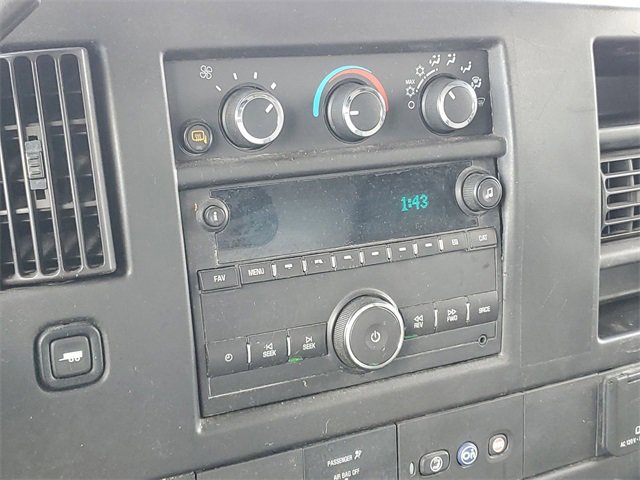 Used 2018 Chevrolet Express 2500 Work Van image 13