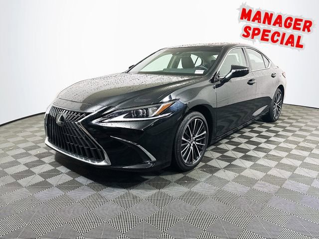 Used 2024 Lexus ES 300h w/ Premium Package image 4