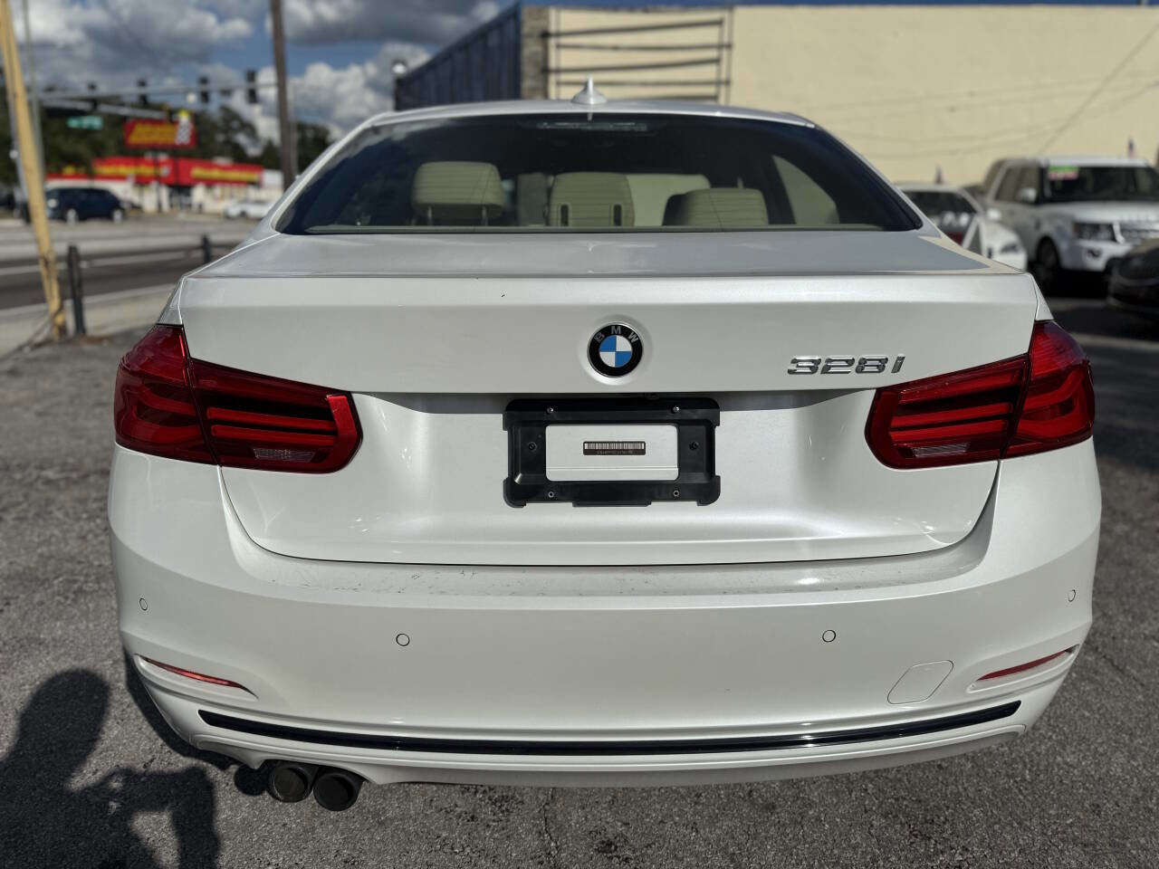 Used 2016 BMW 328i Sedan image 6