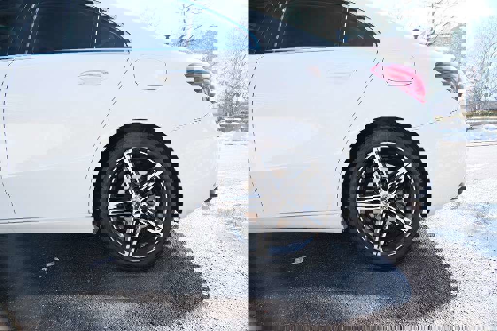 Used 2019 Mercedes-Benz A 220 4MATIC w/ Driver Assistance Package image 7