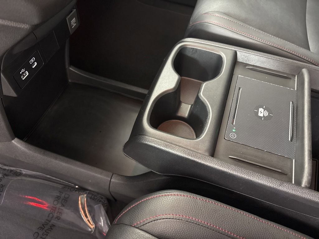 Used 2025 Honda Odyssey Sport-L image 38