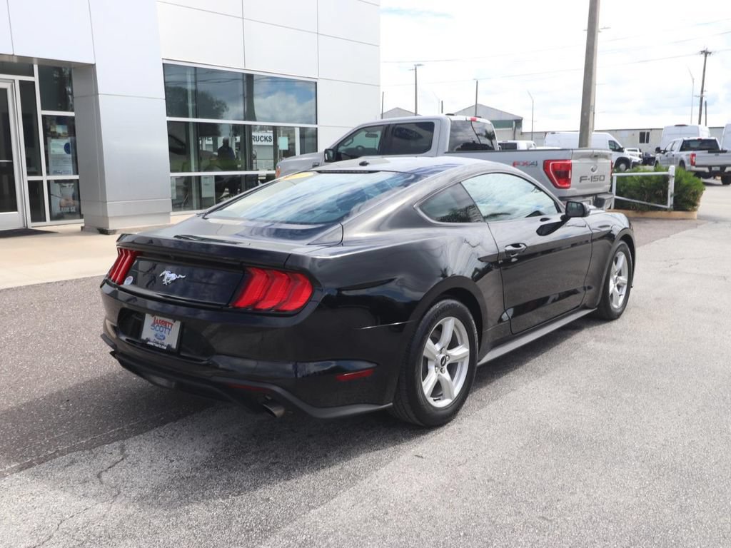 Used 2019 Ford Mustang Coupe RWD image 13