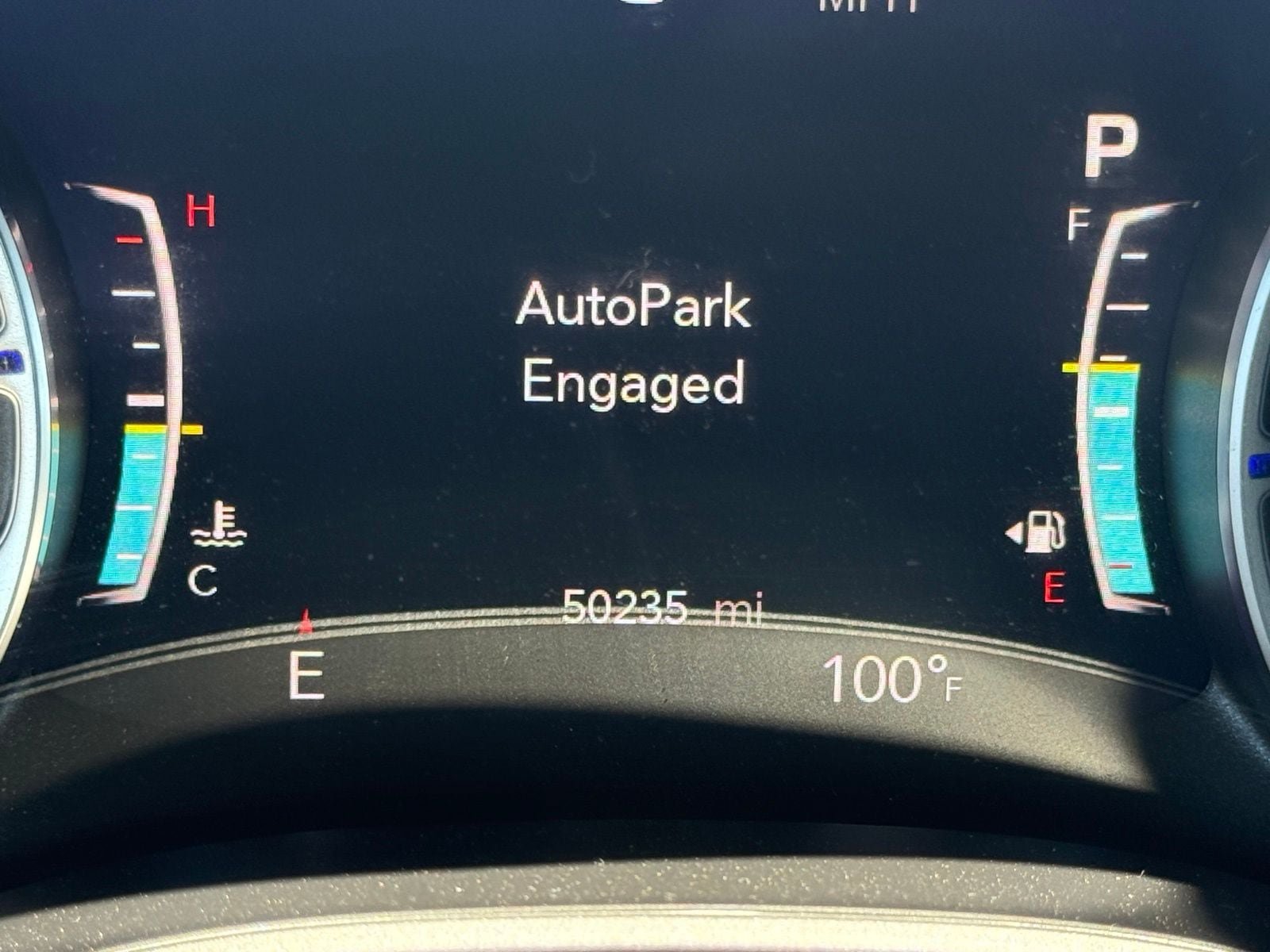 Used 2025 Chrysler Pacifica Select FWD image 18