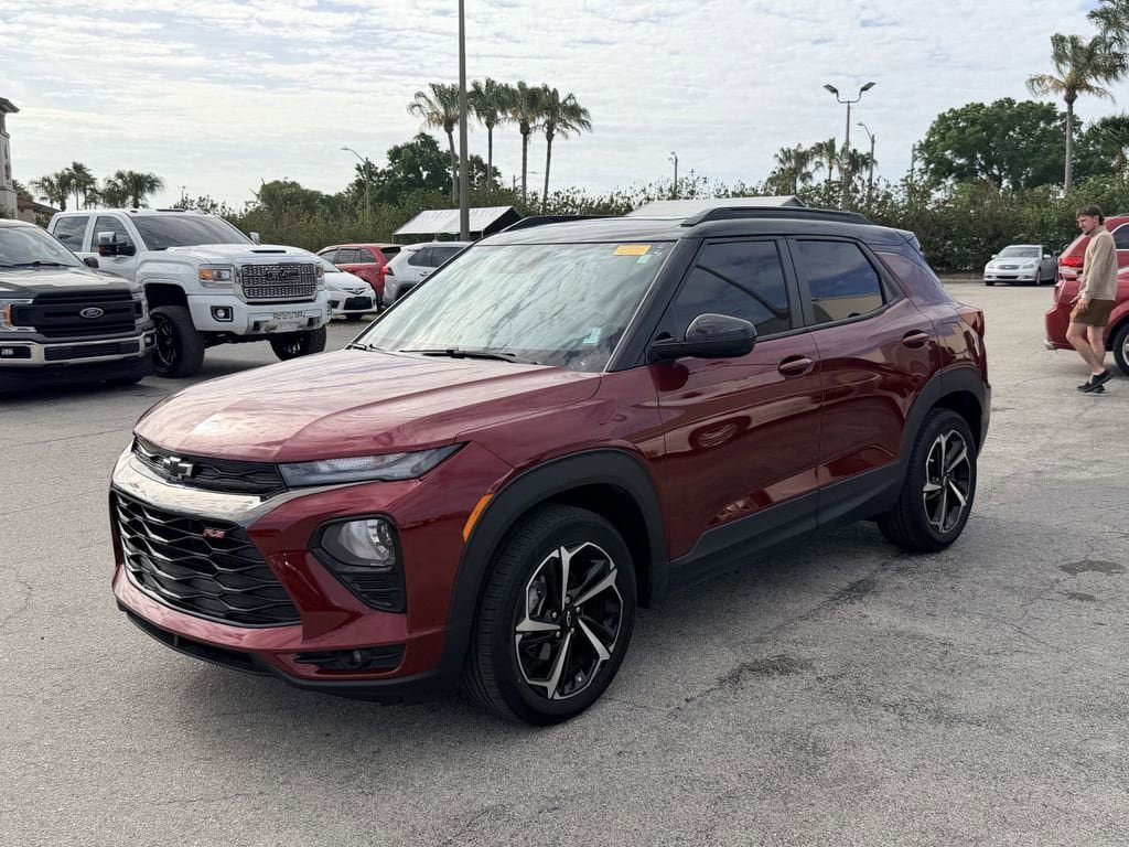 Certified 2023 Chevrolet TrailBlazer RS w/ Sun and Liftgate Package FWD image 9