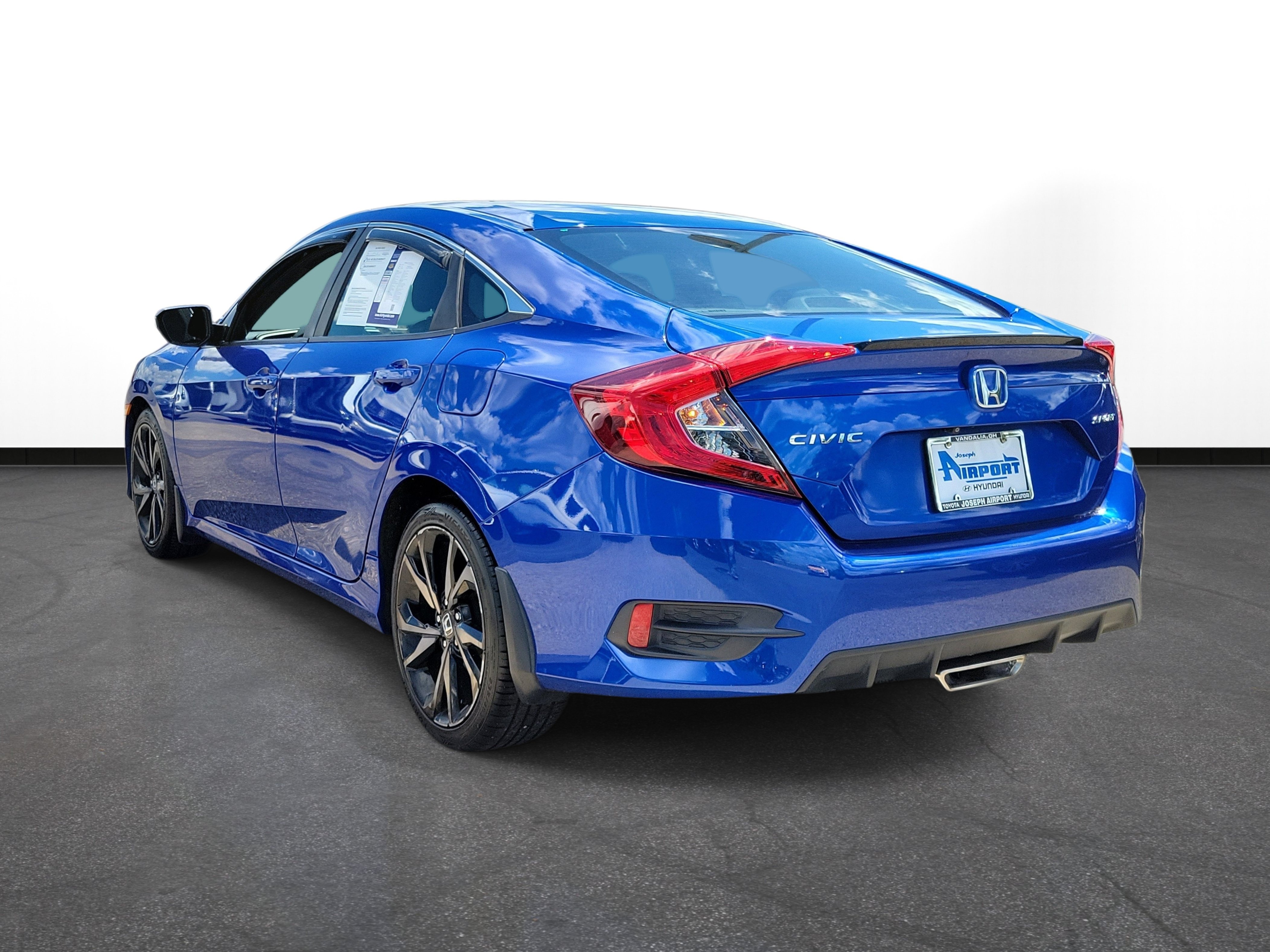 Used 2019 Honda Civic Sport image 3
