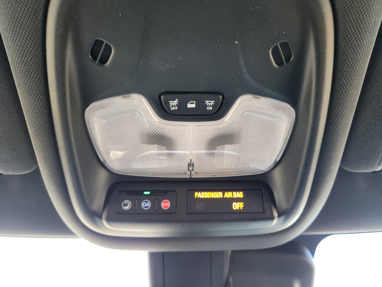 Used 2022 Chevrolet TrailBlazer RS AWD/4WD image 24