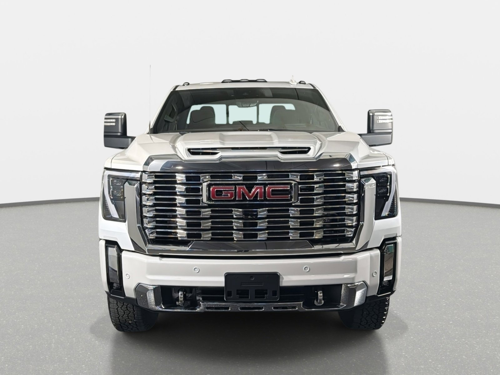 Used 2025 GMC Sierra 2500 Denali w/ Denali Reserve Package AWD/4WD image 8