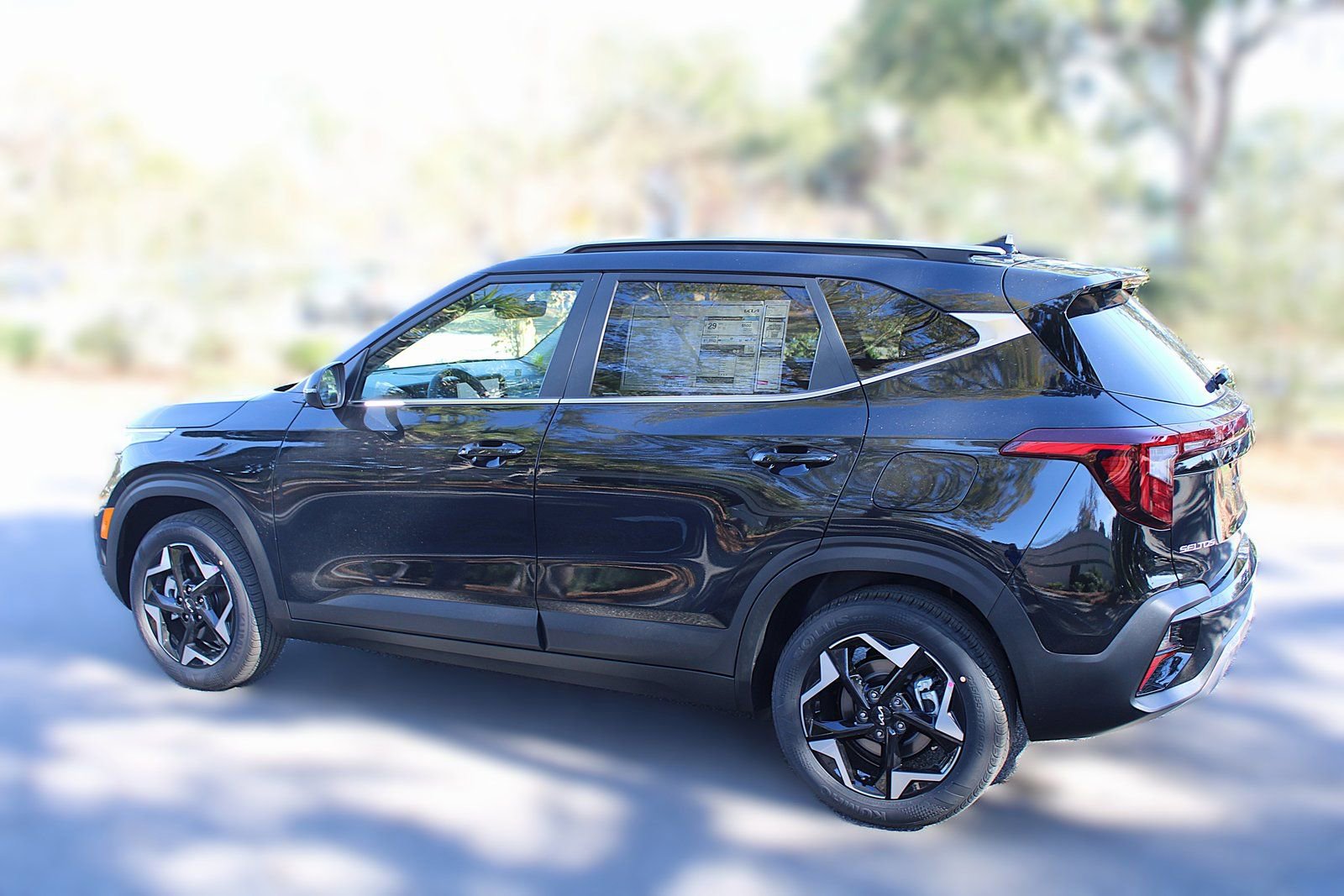 New 2026 Kia Seltos EX AWD/4WD image 13
