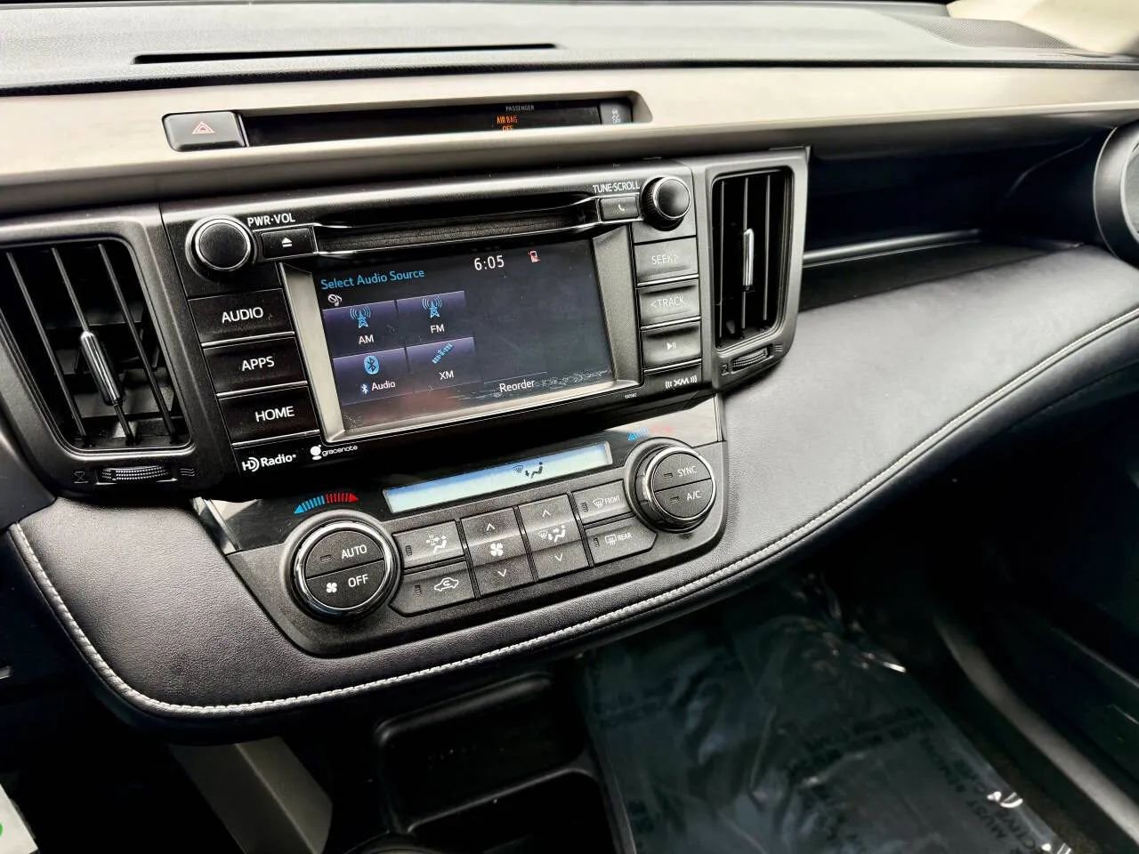 Used 2016 Toyota RAV4 XLE image 13