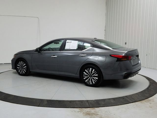 Used 2025 Nissan Altima 2.5 SV image 5