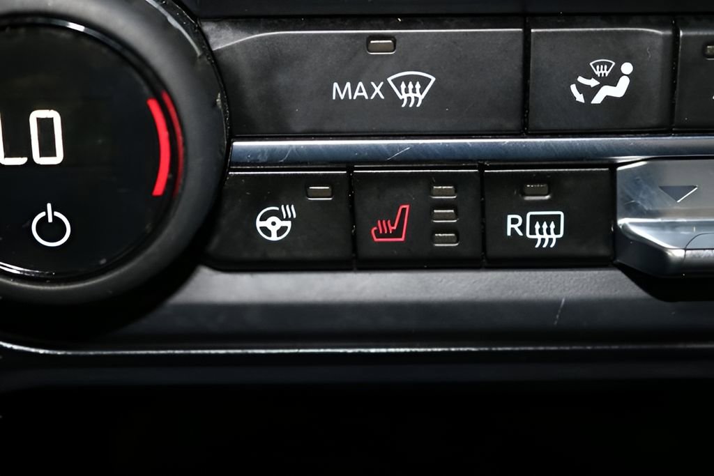 Used 2024 Ford Bronco Wildtrak image 25