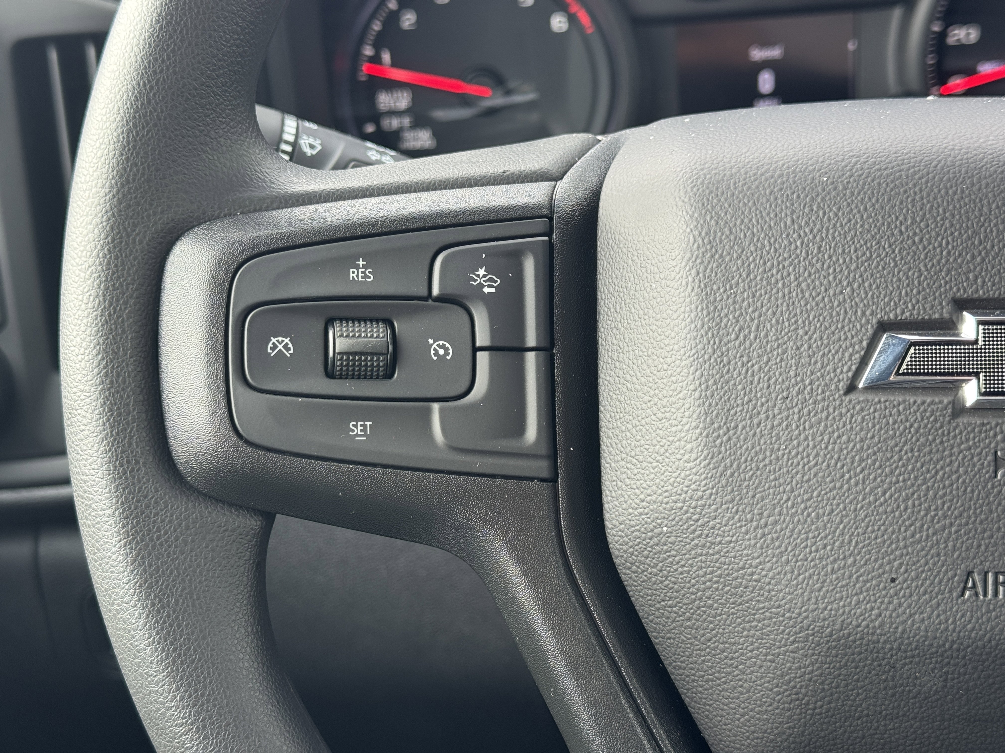 New 2026 Chevrolet Silverado 1500 Custom Trail Boss w/ Turbomax Blackout Package AWD/4WD image 31