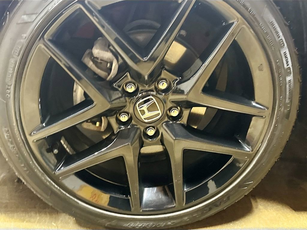 Used 2023 Honda Civic Sport image 28