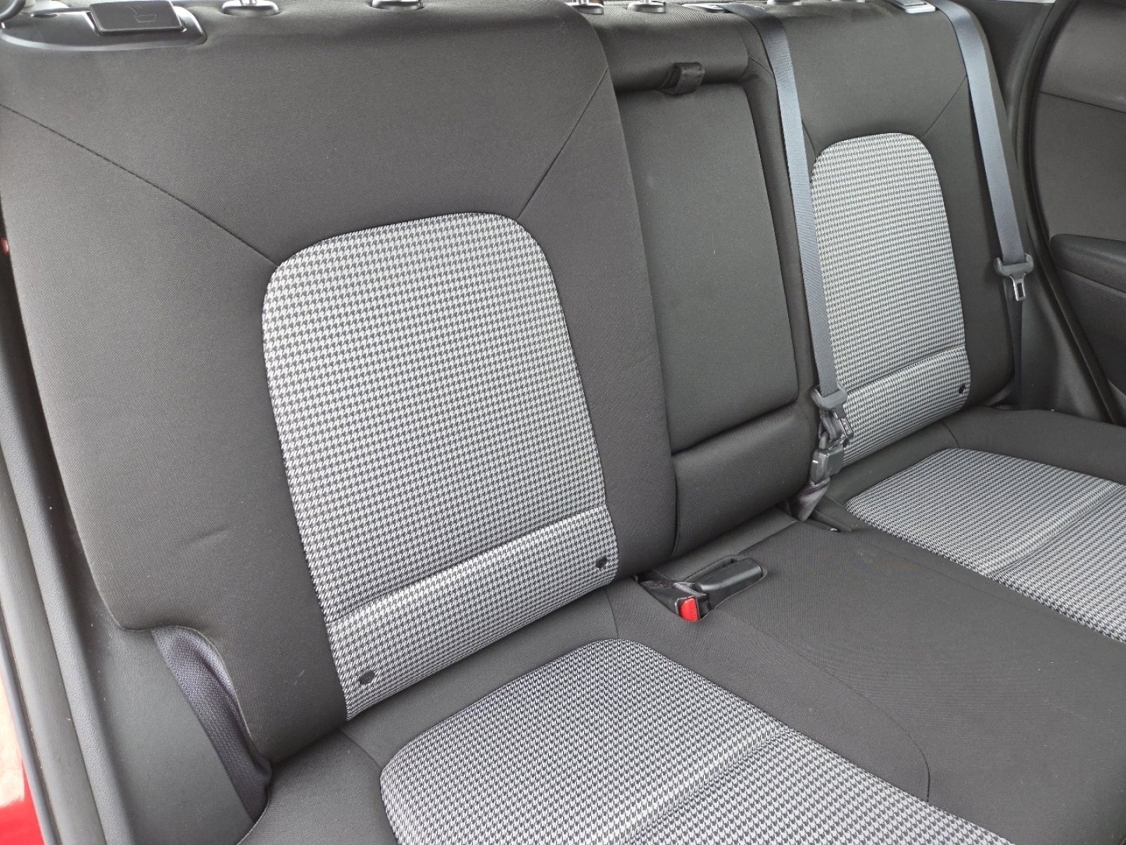 Used 2019 Hyundai Kona SE w/ Cargo Package image 20