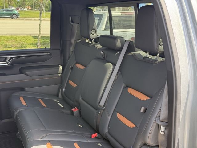Used 2024 GMC Sierra 2500 AT4 w/ AT4 Premium Plus Package AWD/4WD image 33