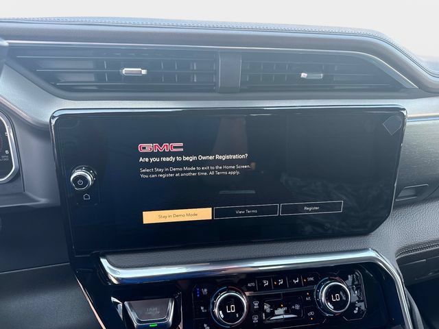 New 2026 GMC Sierra 3500 Denali w/ Denali Reserve Package AWD/4WD image 17