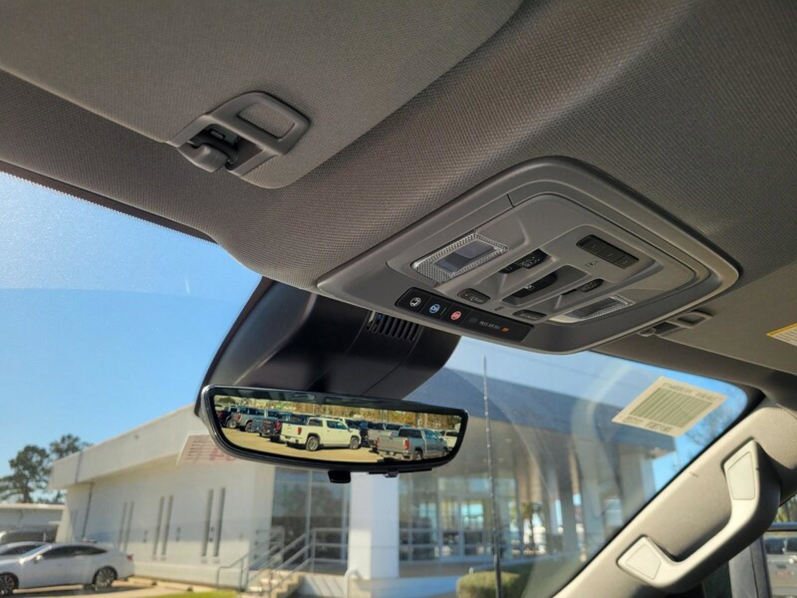 New 2026 GMC Sierra 3500 Denali w/ Denali Reserve Package image 24