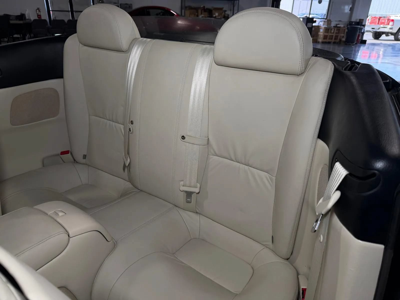 Used 2004 Lexus SC 430 Convertible RWD image 16