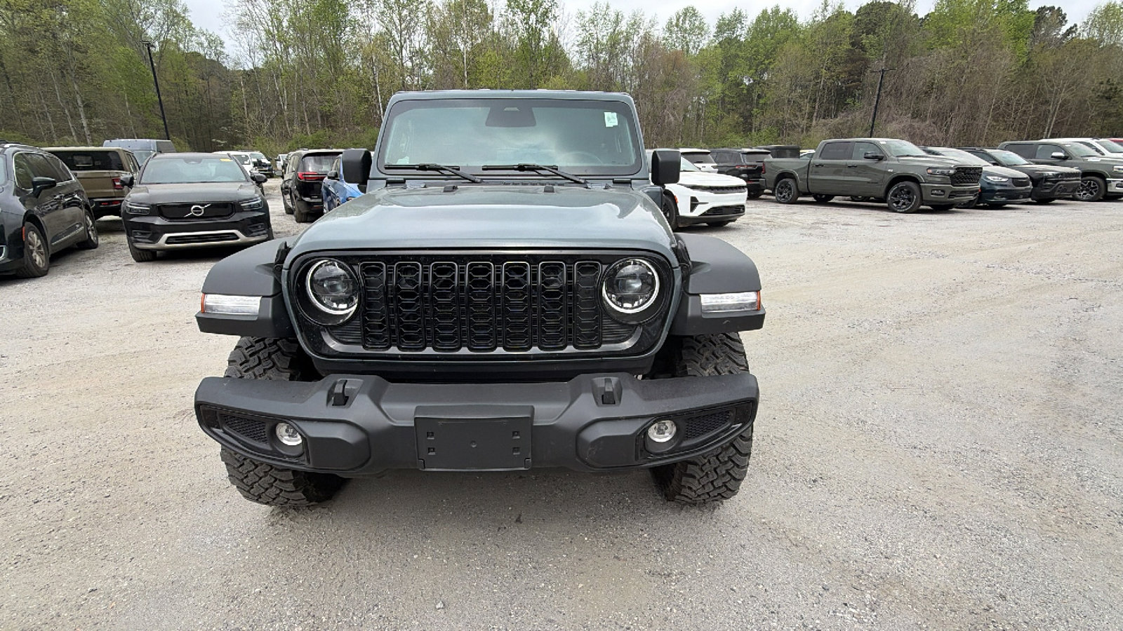 Used 2025 Jeep Wrangler Willys image 3