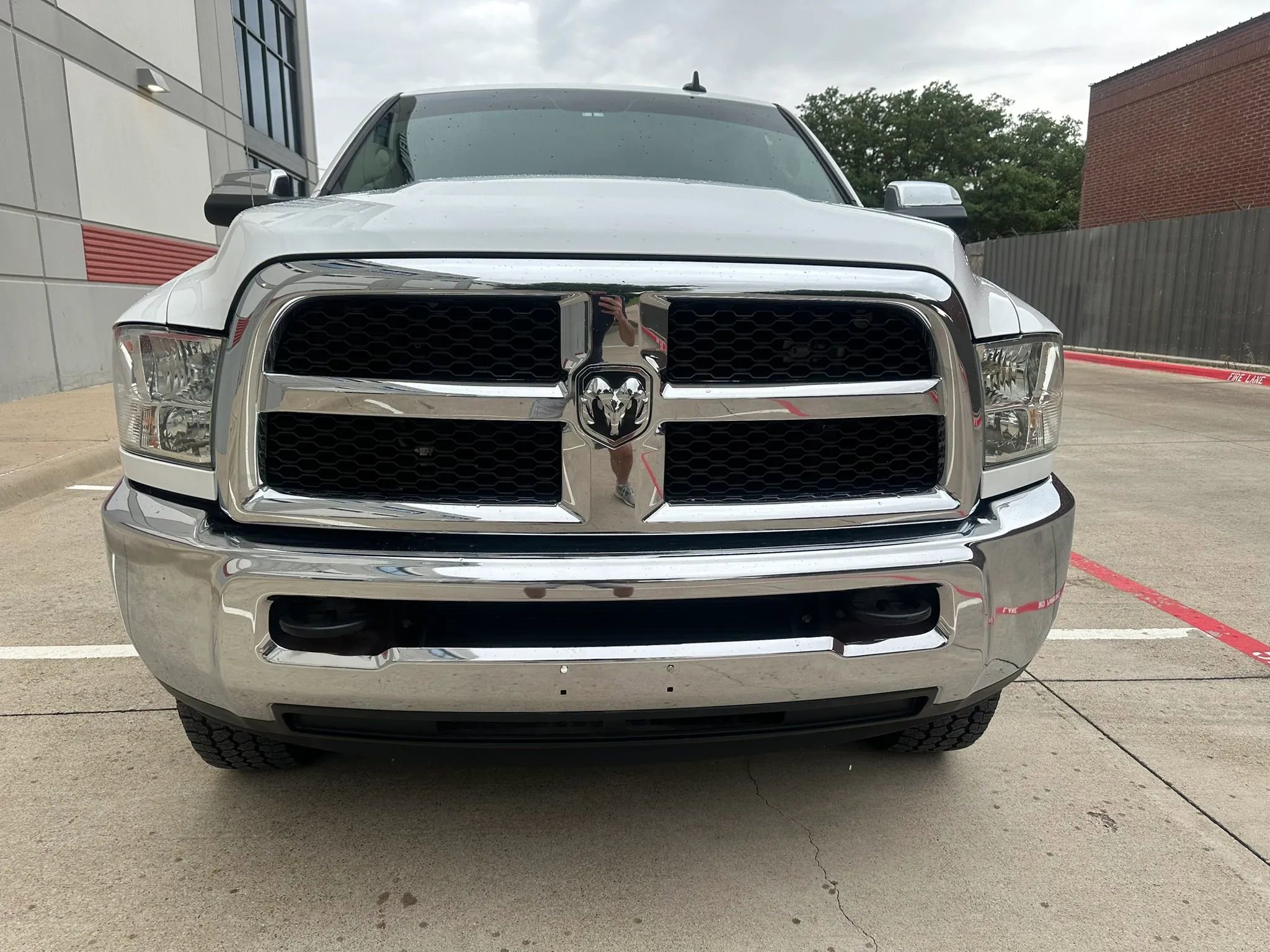 Used 2016 RAM 2500 SLT AWD/4WD image 3