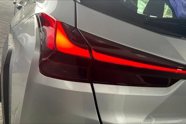 Used 2019 Lexus UX 250h w/ Accessory Package 2 AWD/4WD image 23