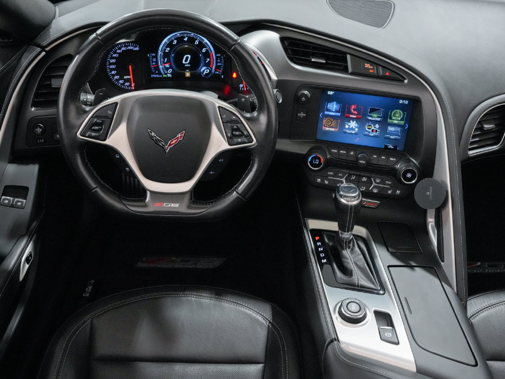 Used 2019 Chevrolet Corvette Z06 RWD image 19