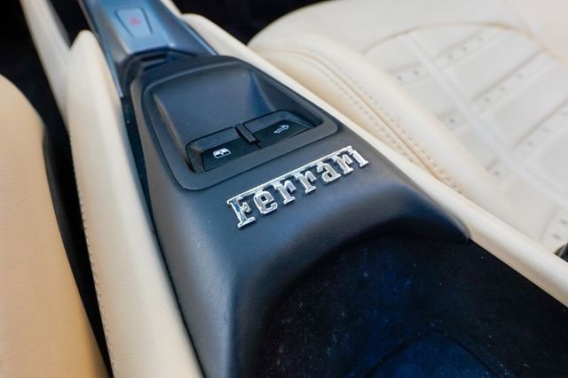 Used 2021 Ferrari F8 Tributo image 73