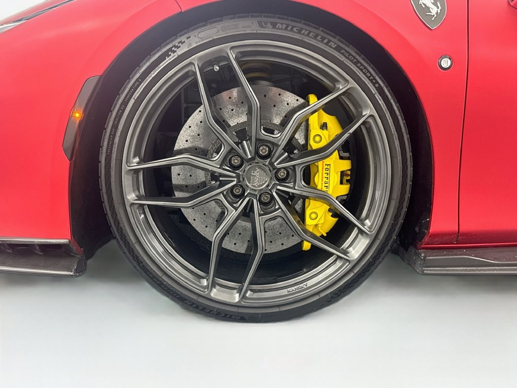 Used 2020 Ferrari F8 Tributo RWD image 34