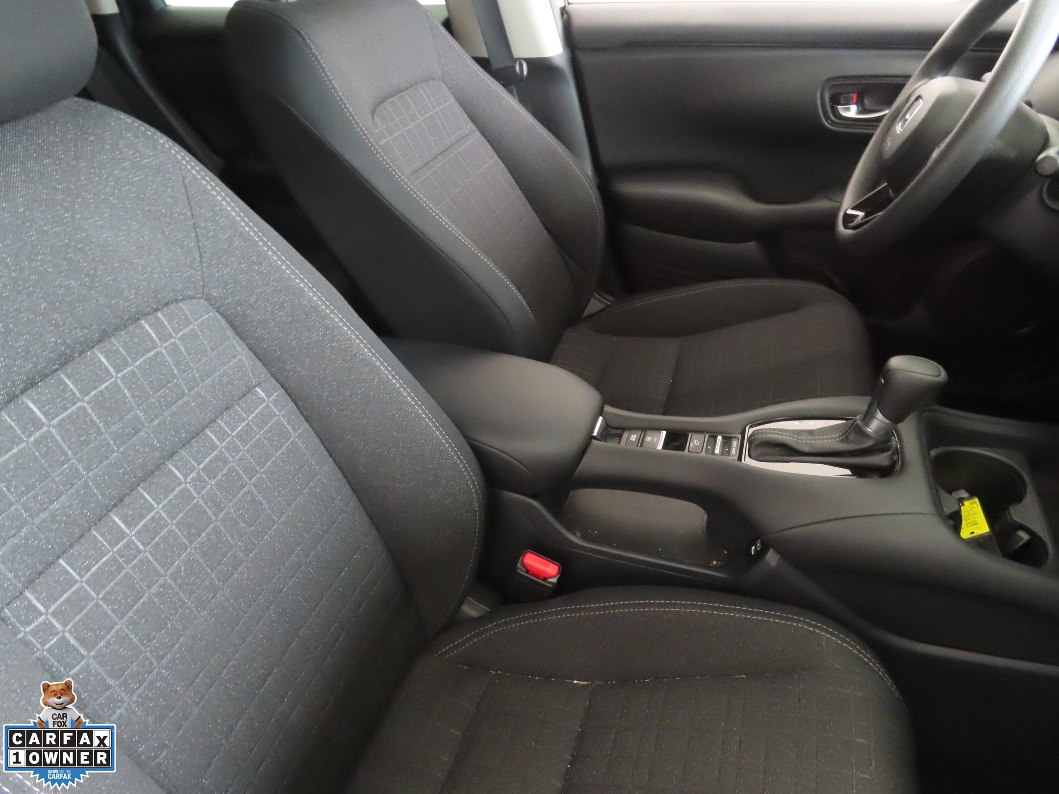 Used 2025 Honda HR-V LX image 25