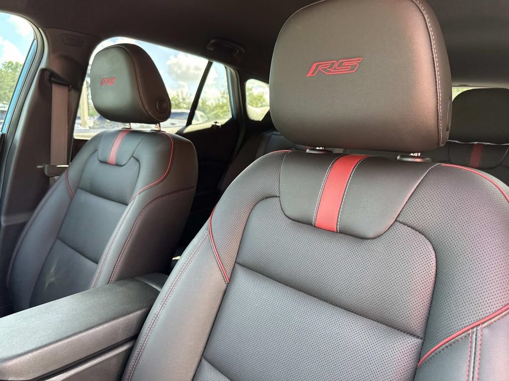 Used 2025 Chevrolet Trax RS w/ Driver Confidence Package FWD image 23