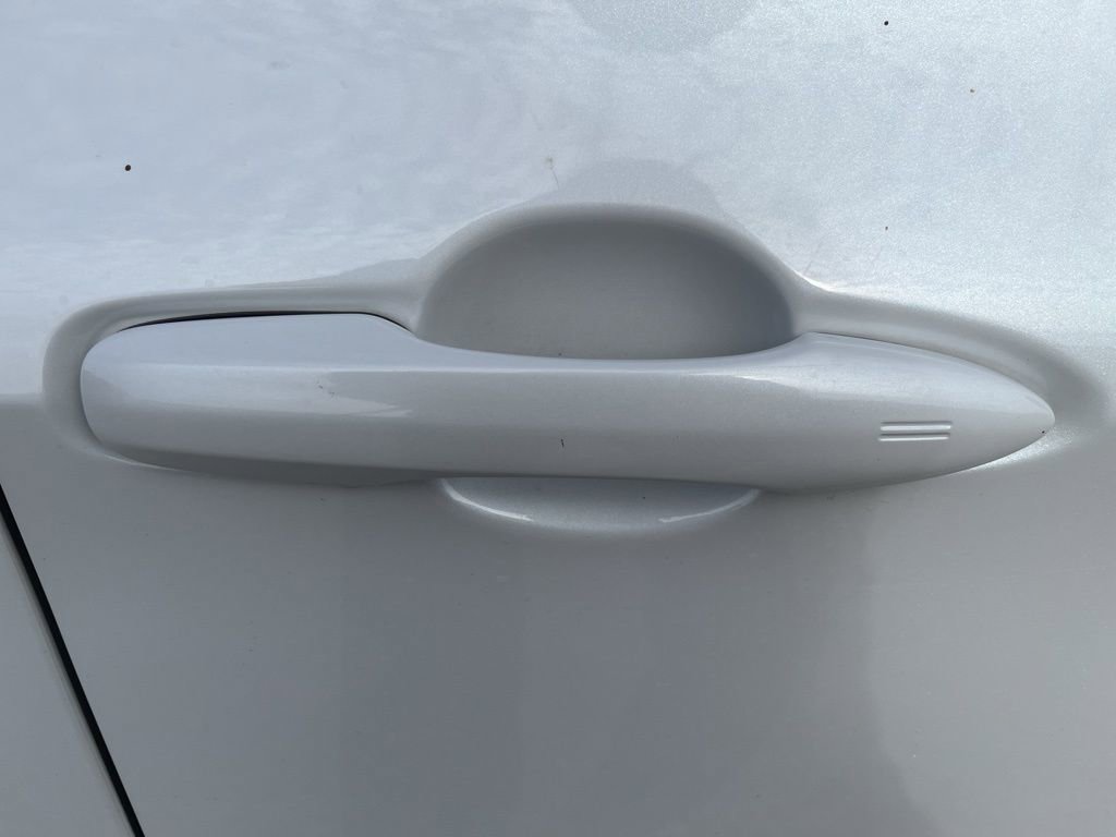 Used 2019 Toyota Avalon XSE w/ All Weather Liner Package image 49