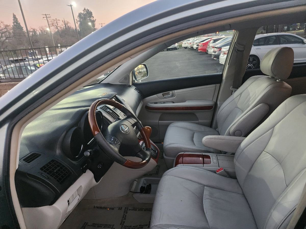 Used 2004 Lexus RX 330 image 8