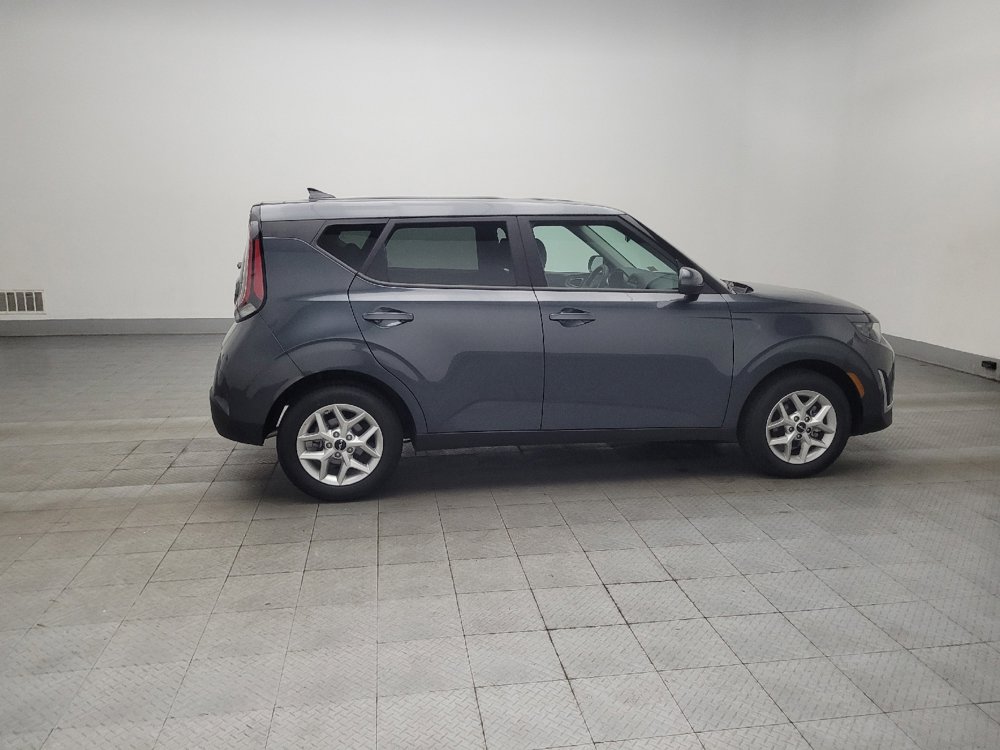 Used 2025 Kia Soul LX w/ LX Technology Package image 10