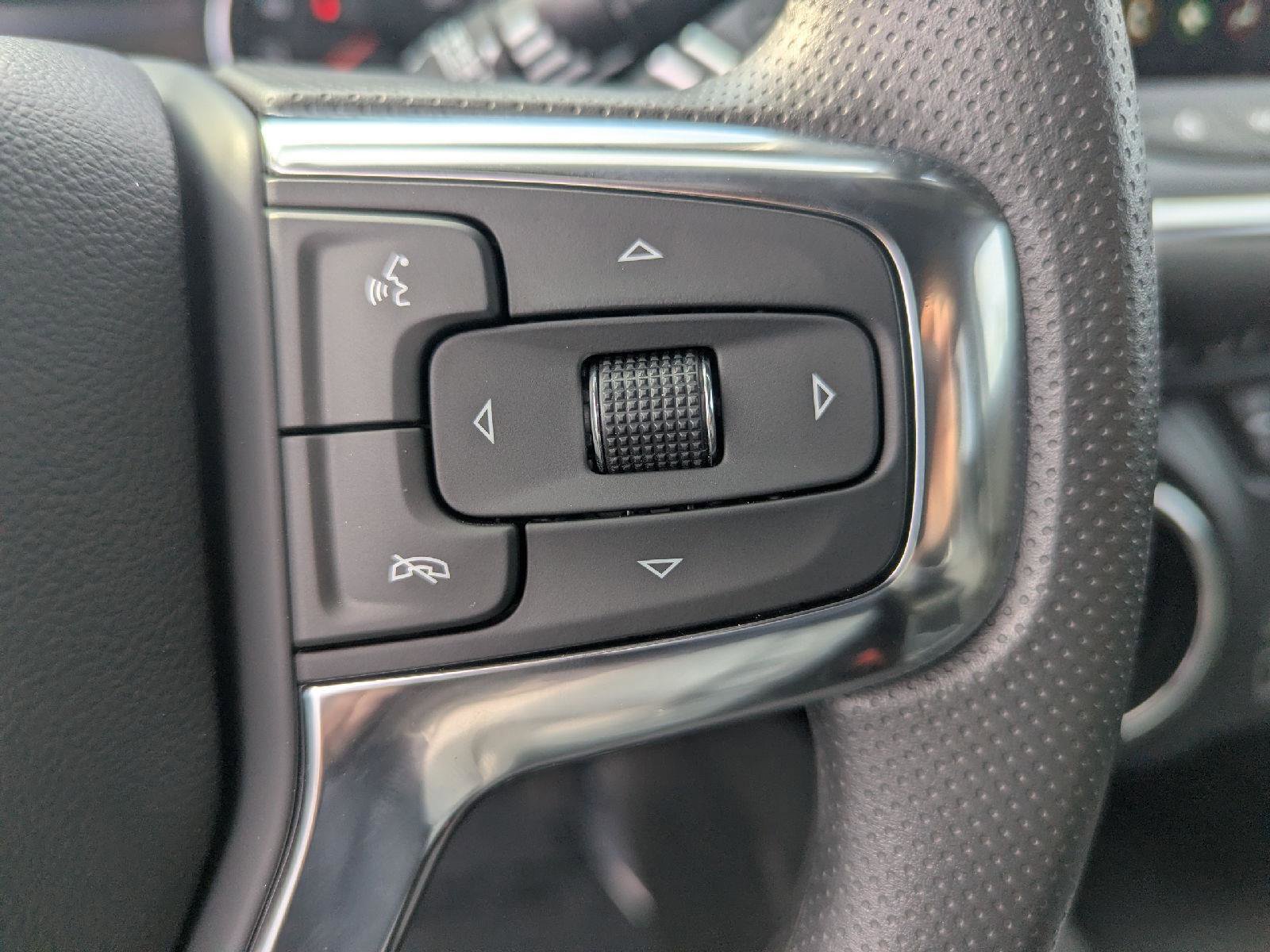 New 2026 Chevrolet Blazer LT w/ Midnight/Sport Edition AWD/4WD image 41