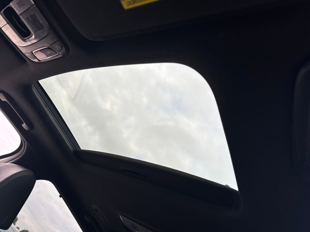 Used 2024 Kia Telluride SX X-Pro image 17