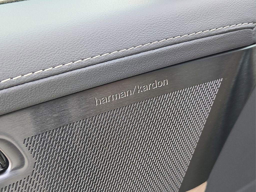 New 2026 Volvo XC90 B6 Plus w/ Protection Package Premier AWD/4WD image 22