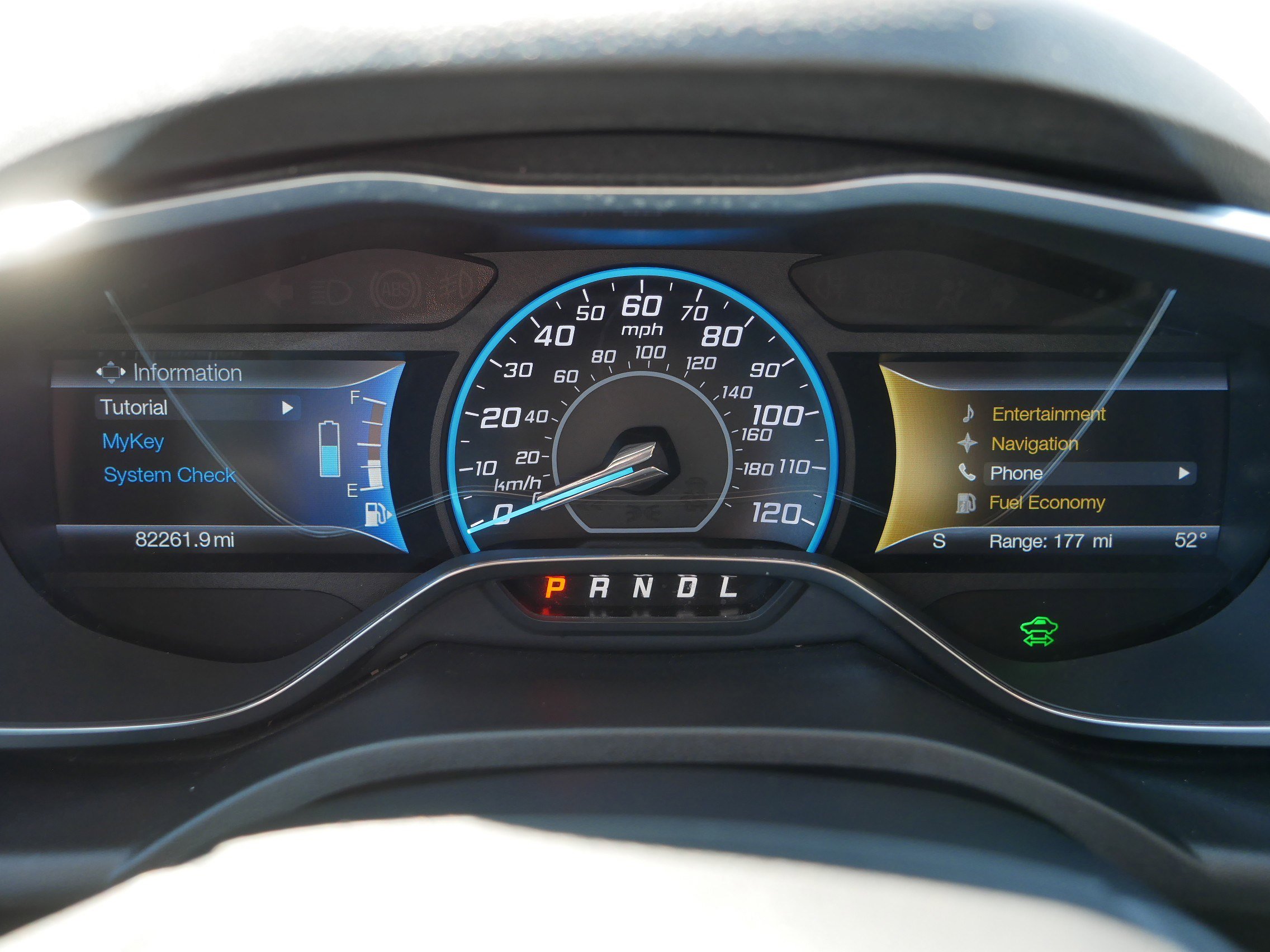 Used 2017 Ford C-MAX Energi SE w/ Equipment Group 401A image 21