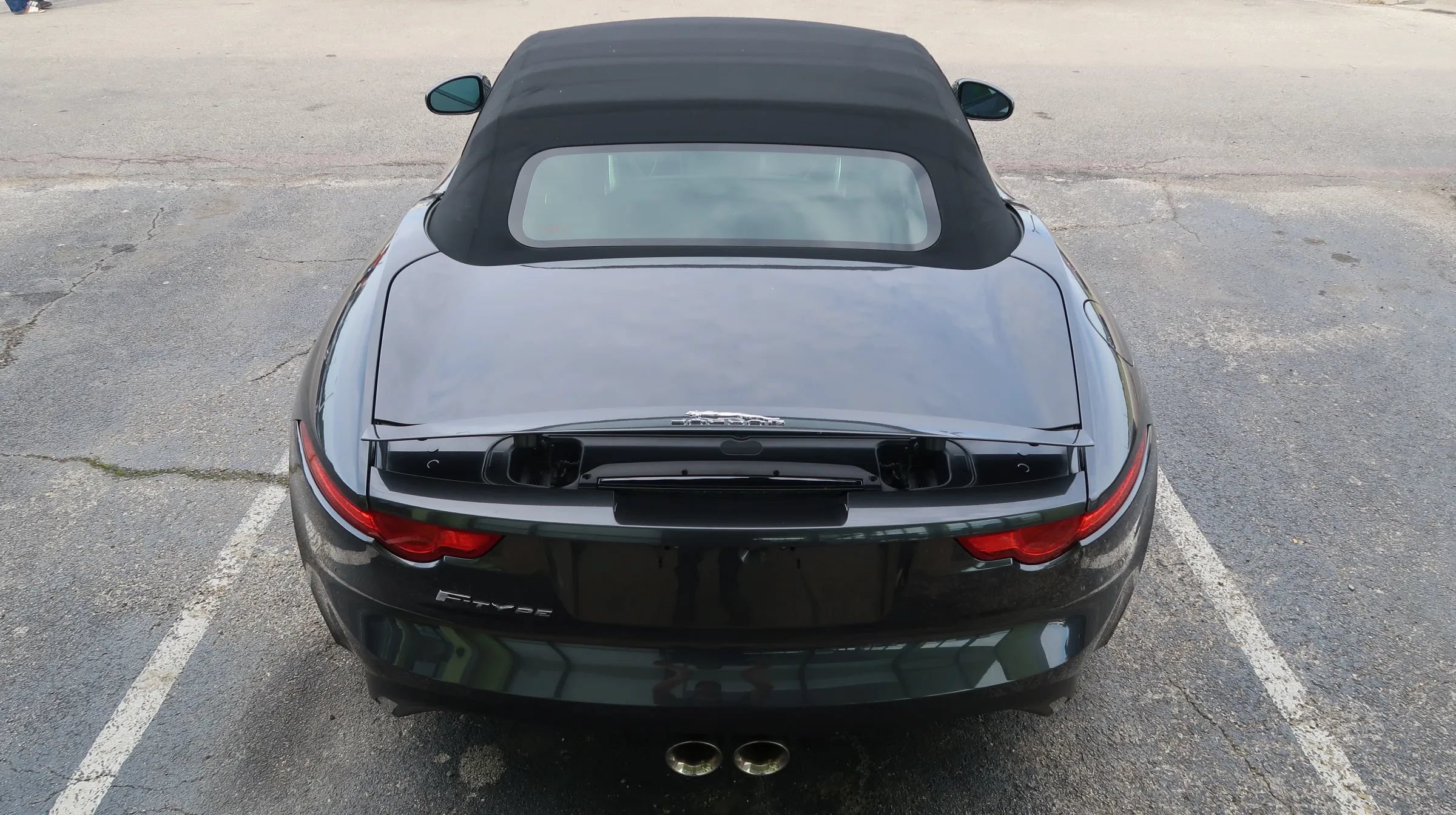 Used 2016 Jaguar F-TYPE Convertible RWD image 11