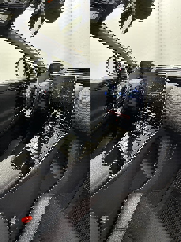 Used 2023 Toyota bZ4X Limited image 41