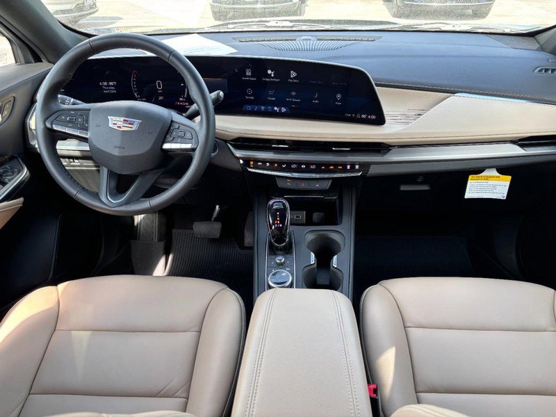 Used 2024 Cadillac XT4 Premium Luxury w/ LPO, Floor Liner Package AWD/4WD image 11