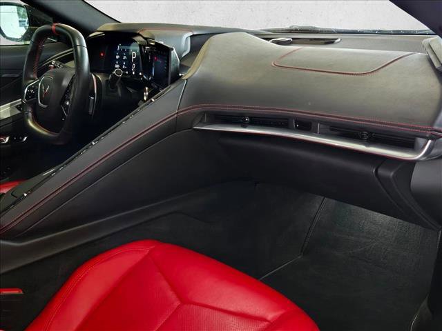 Used 2022 Chevrolet Corvette Stingray Coupe RWD image 21